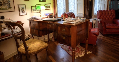 Bari, la storia e i segreti di Palazzo Colonna De Robertis: �Qui c'� ancora la scrivania di Aldo Moro�